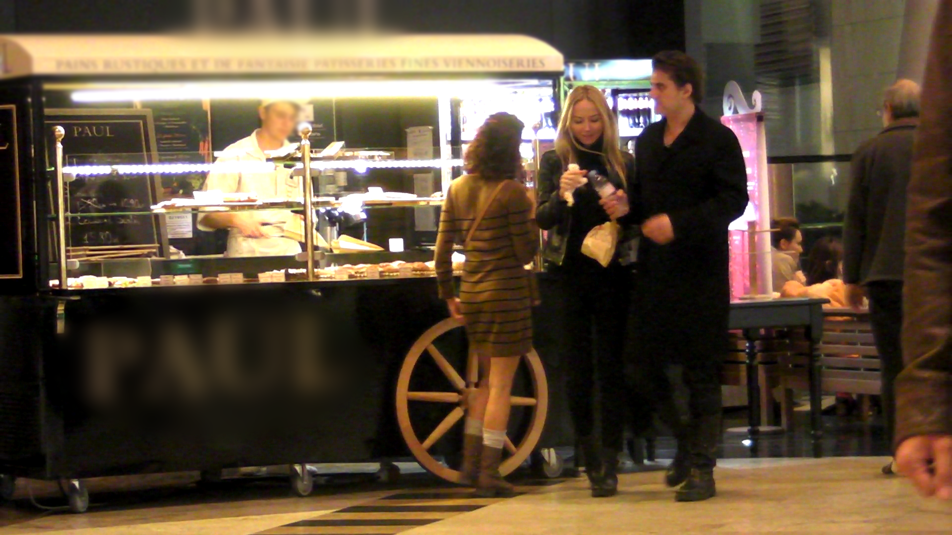 Rapuns de sete, Marian se intoarce la iubita lui