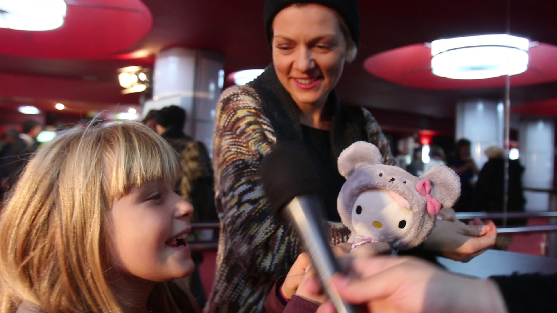 Dana Nalbaru si fiica ei au stat de vorba cu reporterii CANCAN.ro