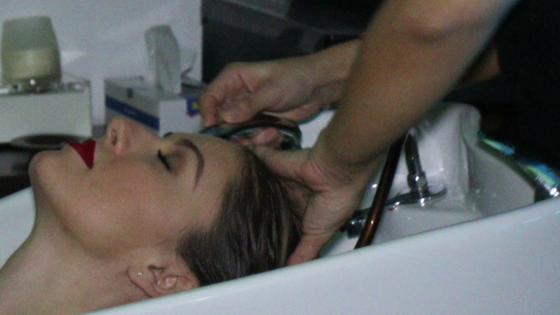 Daiana Anghel foloseste doar tratamente naturale atat pentru par cat si pentru piele