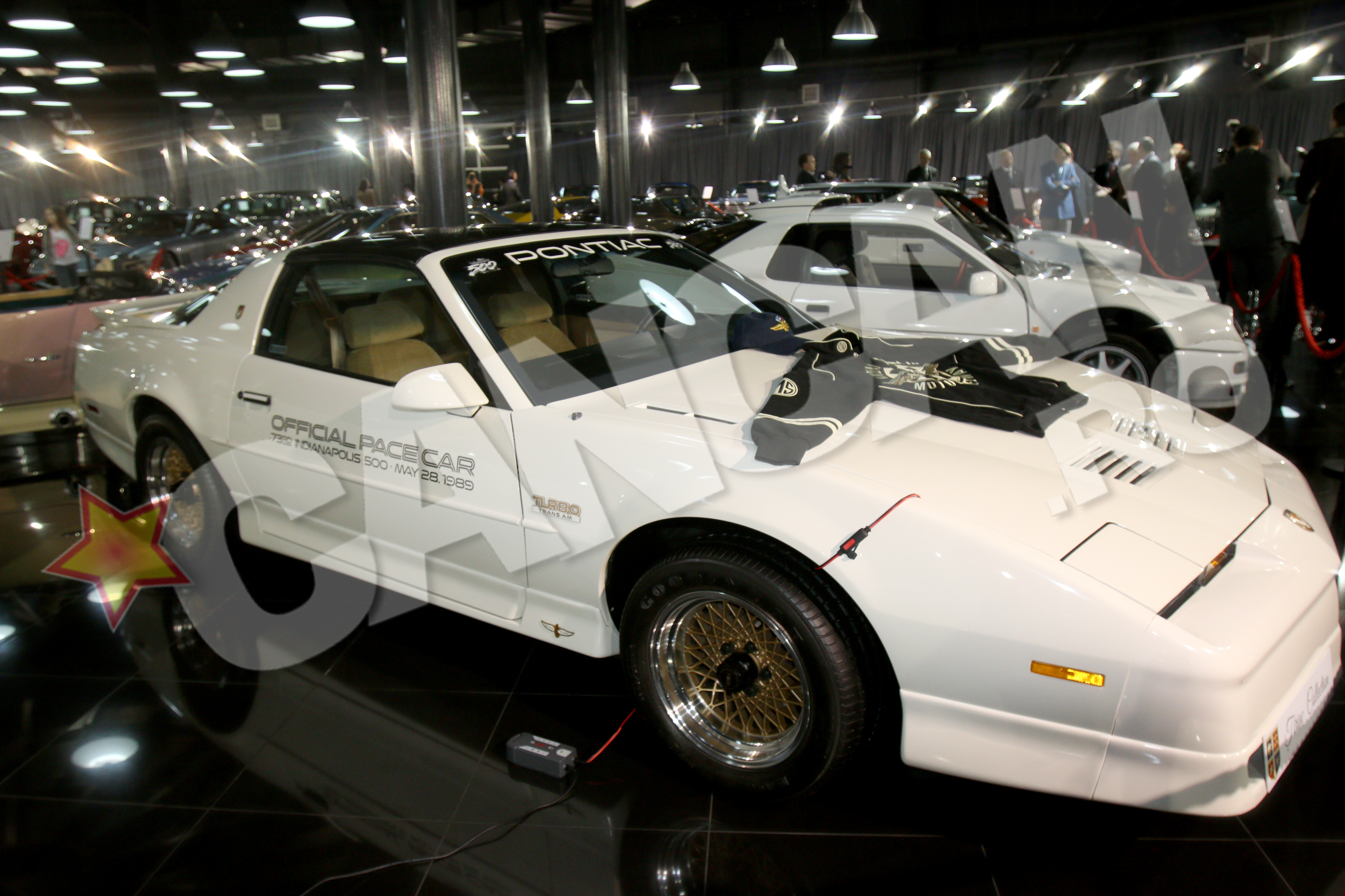 Pontiac Trans Am, Special Edition, fabricat in 1555 de exemplare