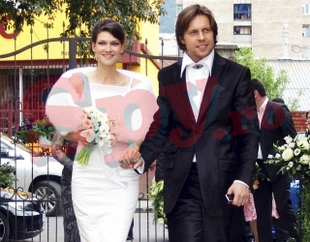Alex Baculea a fost casatorit trei ani cu Simona Haraga, un alt manechin de talie internationala