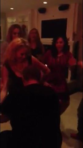 Nick Radoi a dansat toata noaptea cu fosta iubita