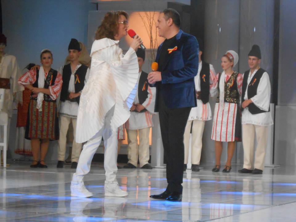 Artista a purtat o tinuta demna de o domnisoara de 20 de ani