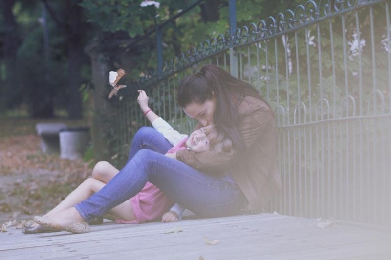 Cantareata si fetita ei au o relatie foarte stransa