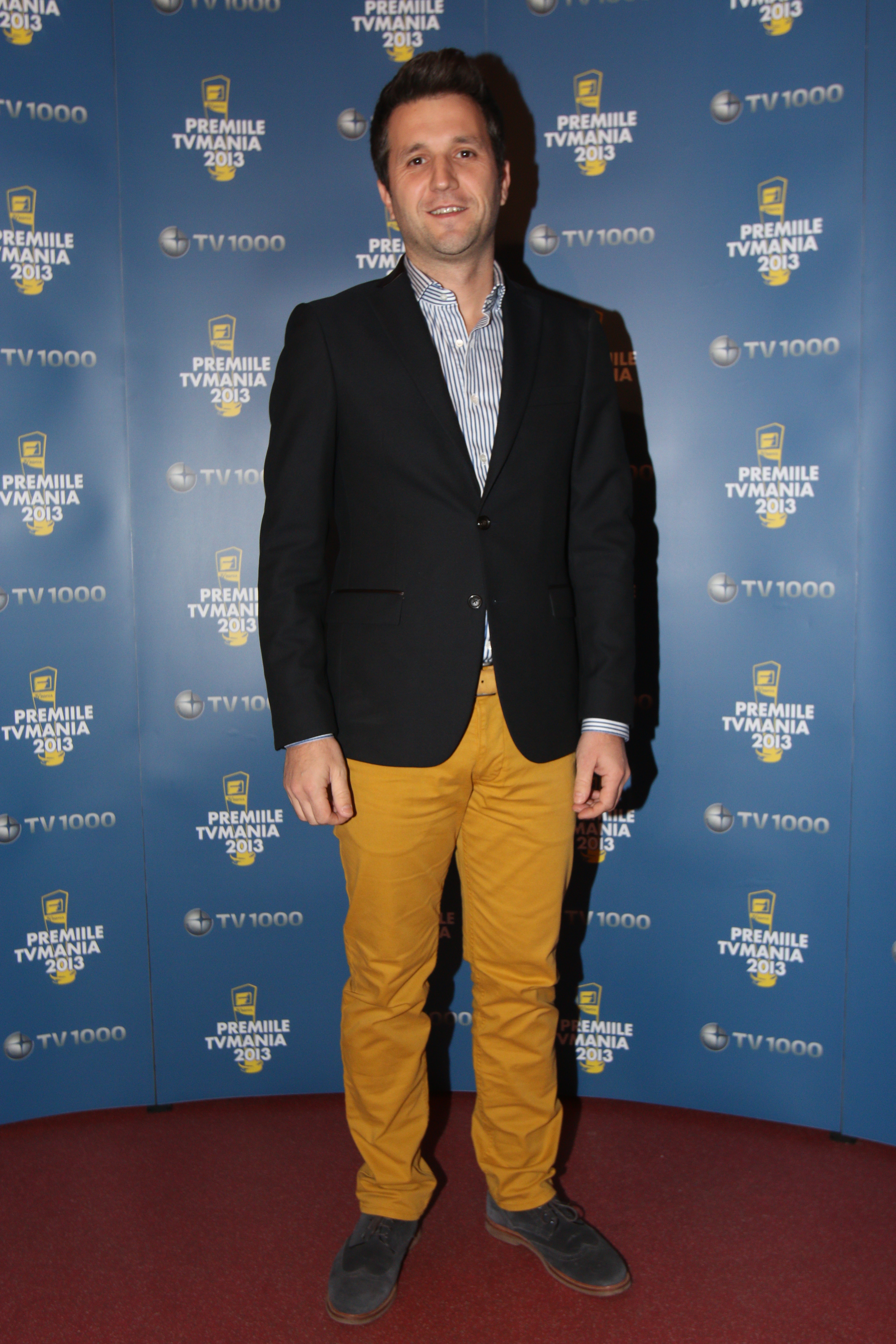 Andi Moisescu s-a comportat exemplar la evenimentul monden si nu a lasat sa se vada ca ar suferi de ceva