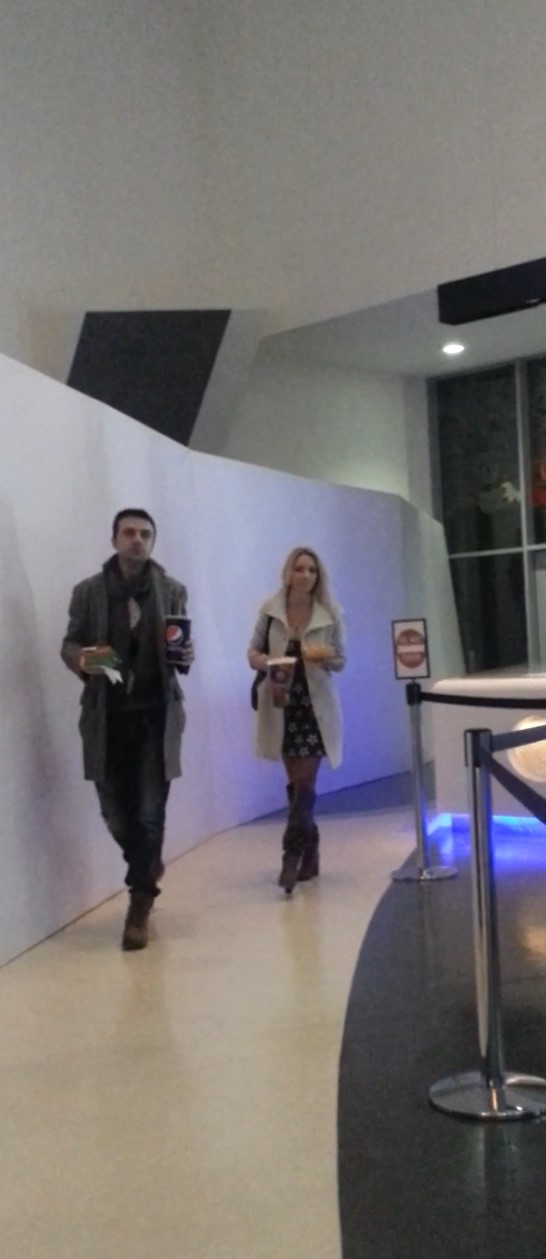 Cornel, alaturi de iubita sa