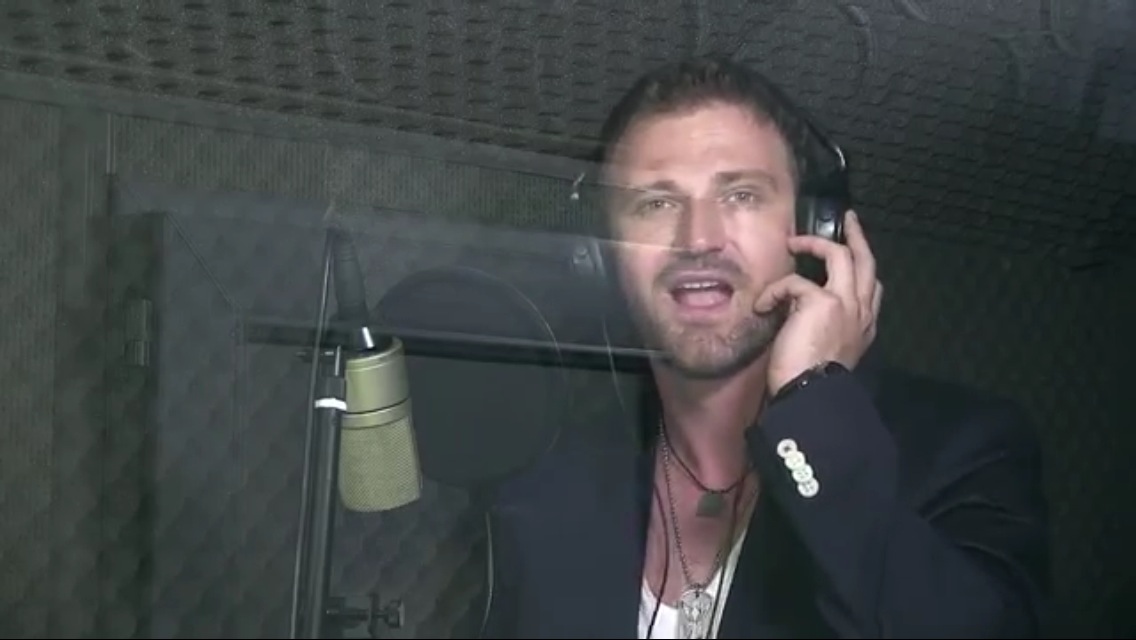 Marius in studio, locul sau preferat