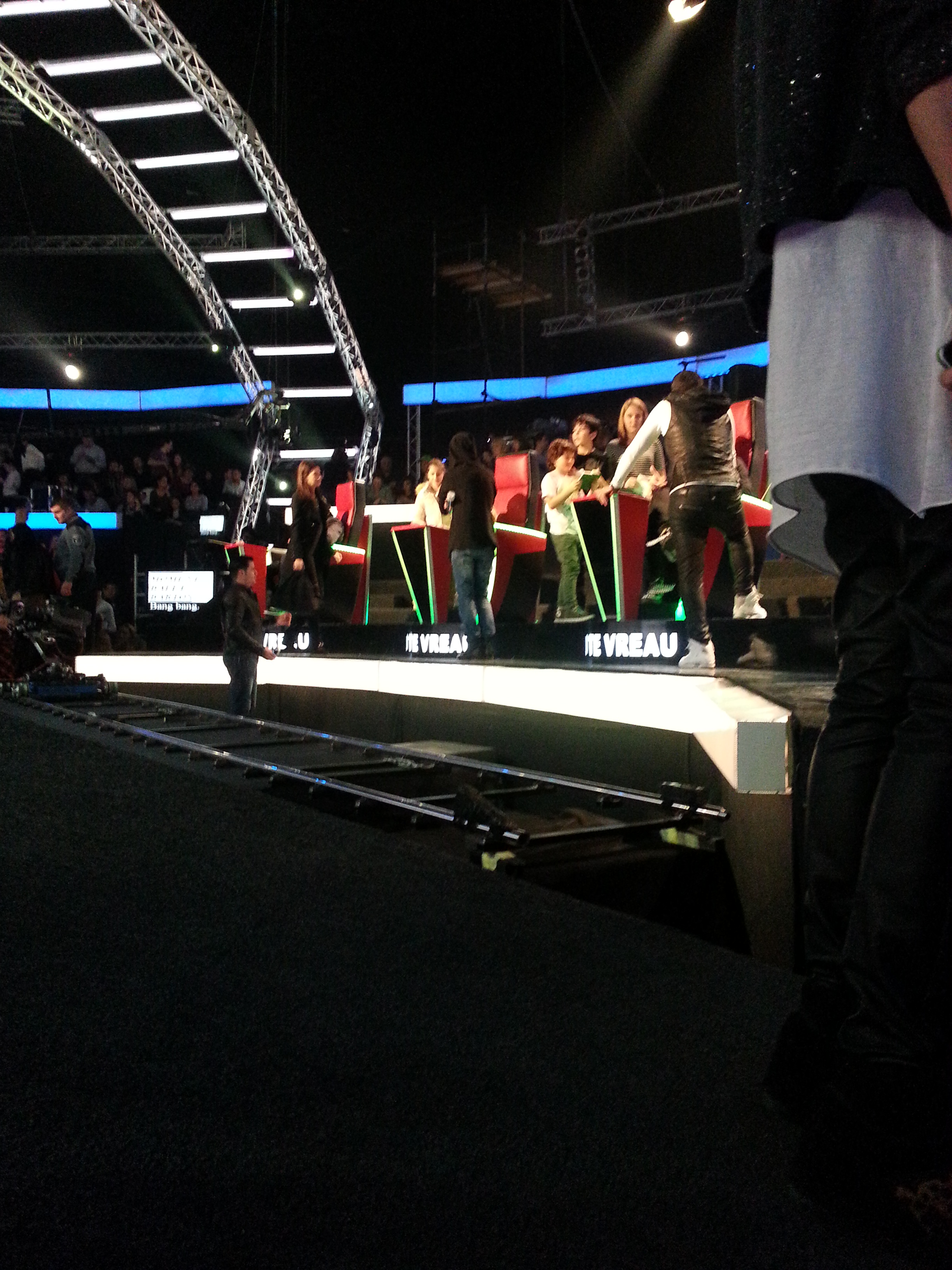 Carmina a vrut sa se pozeze cu Loredana