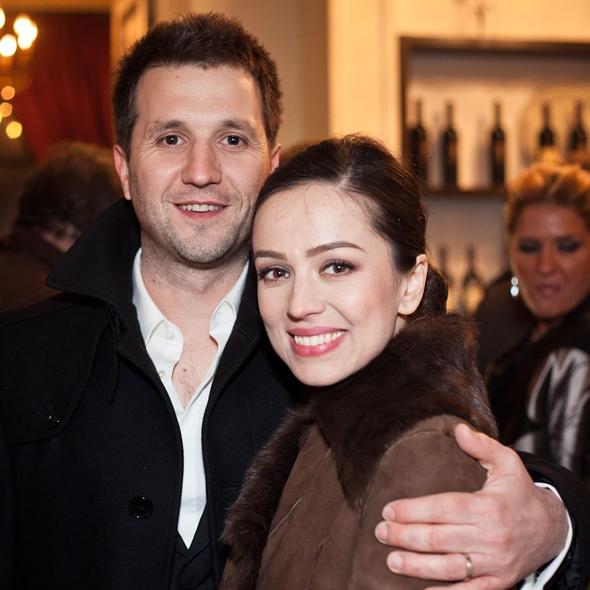 Andi si sotia sa vor implini in curand zece ani de casnicie