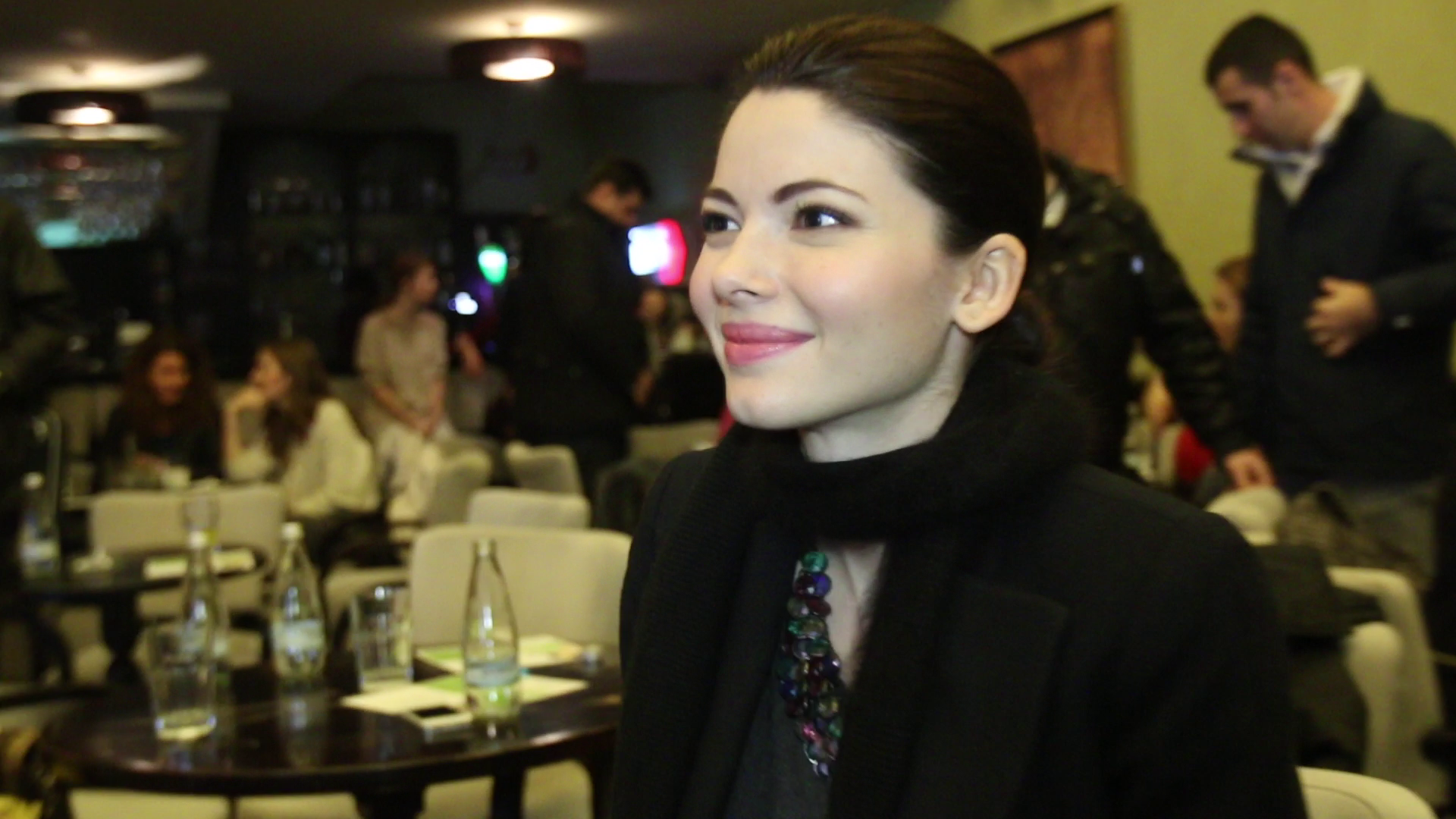 De cand este insarcinata, Anca radiaza de fericire, in ciuda faptului ca nu se simte foarte bine