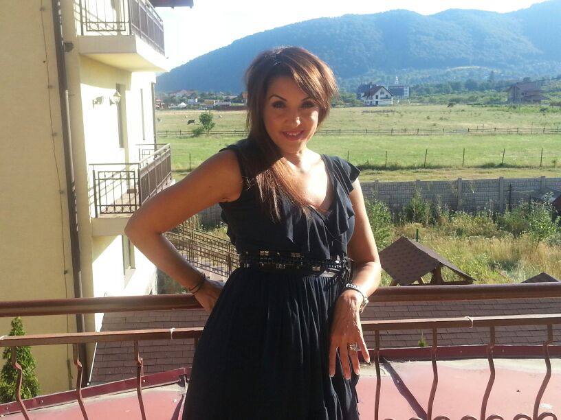 Andra a mostenit frumusetea mamei ei