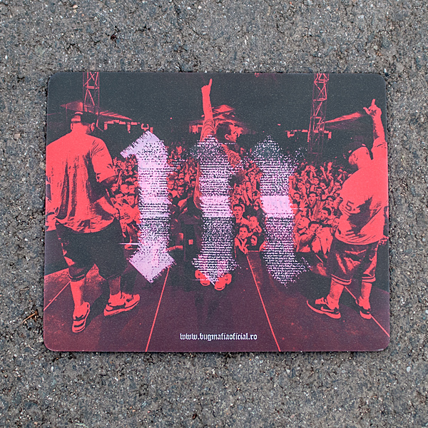 Asa arata mouse-pad-ul B.U.G Mafia