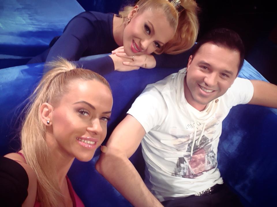 E clar ca Piticu si-a vopsit parul, care are o culoare un pic prea inchisa