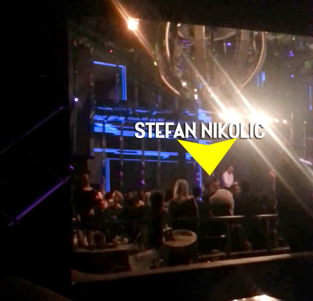 Nikolic a dansat si cu un urs de plus in marime naturala