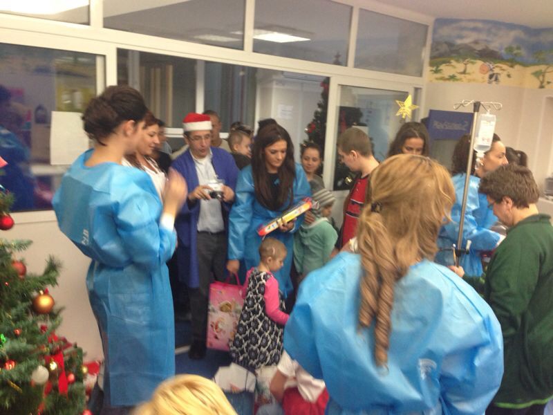 Desi nu are venituri substantiale, Larisa a facut tot posibilul sa adune fonduri pentru copii bolnavi