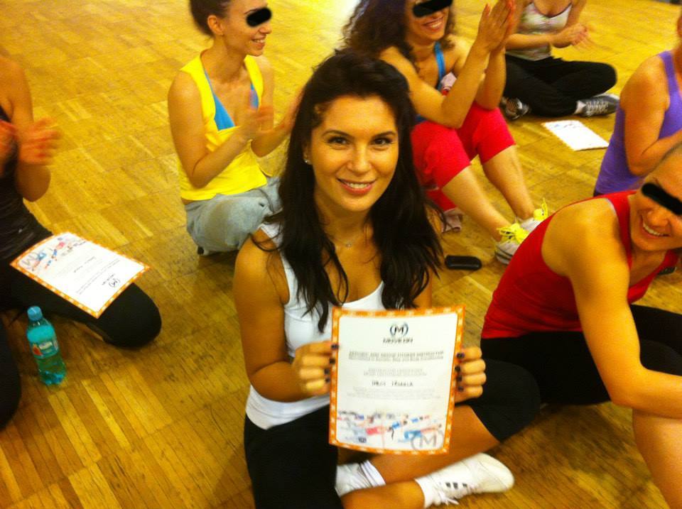 Mihaela si-a luat diploma de profesor de aerobica in vara acestui an
