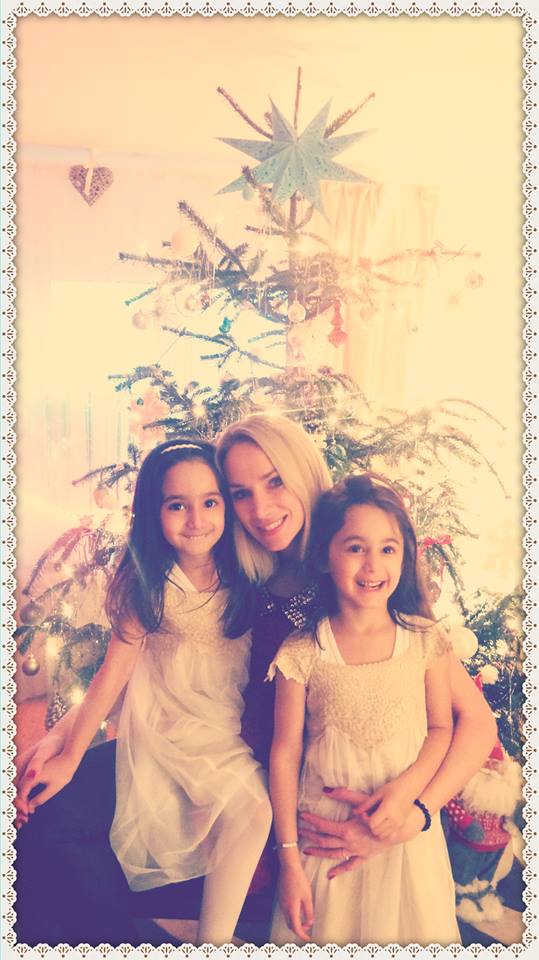 Ramona si fetele ei gemene