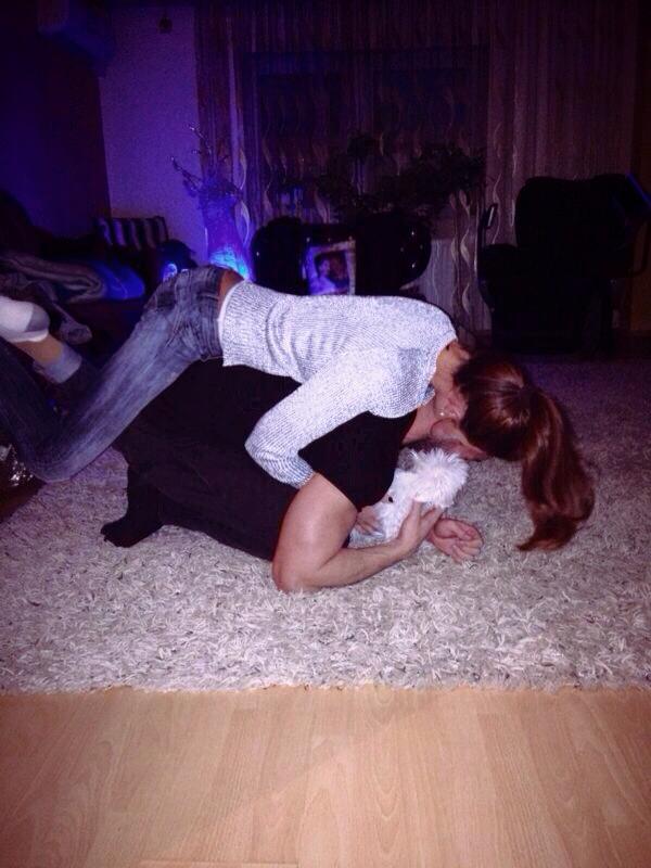 Bianca si Victor s-au pozat in ipostaze tandre la inceputul lunii decembrie