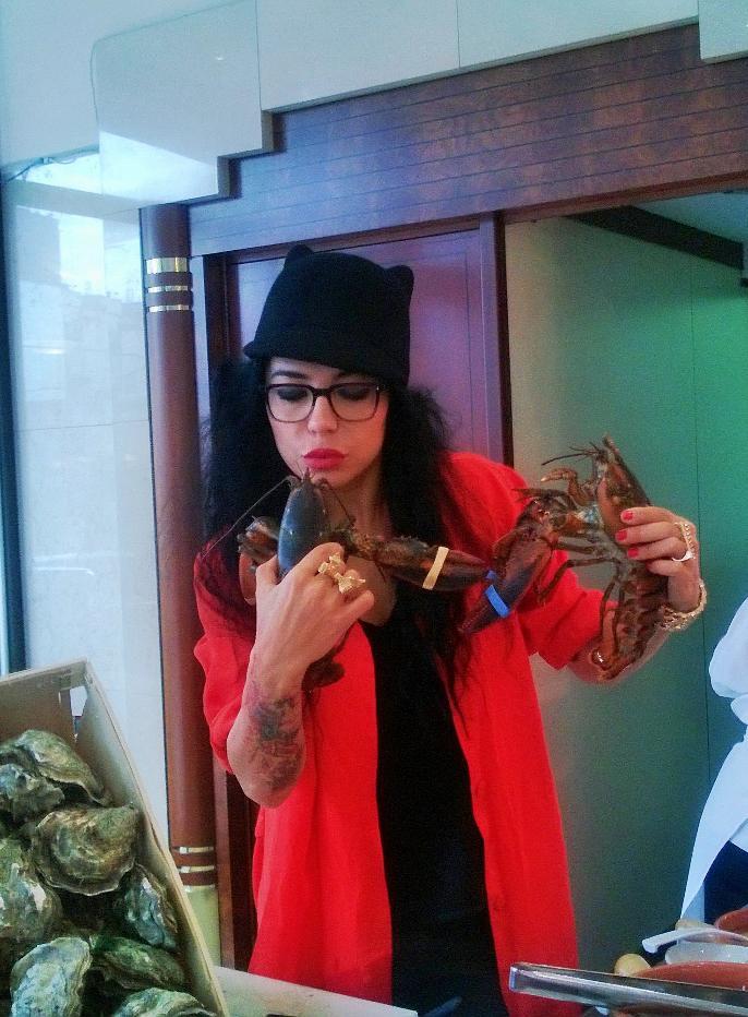 Tanara are o slabiciune pentru orice fel de vietate