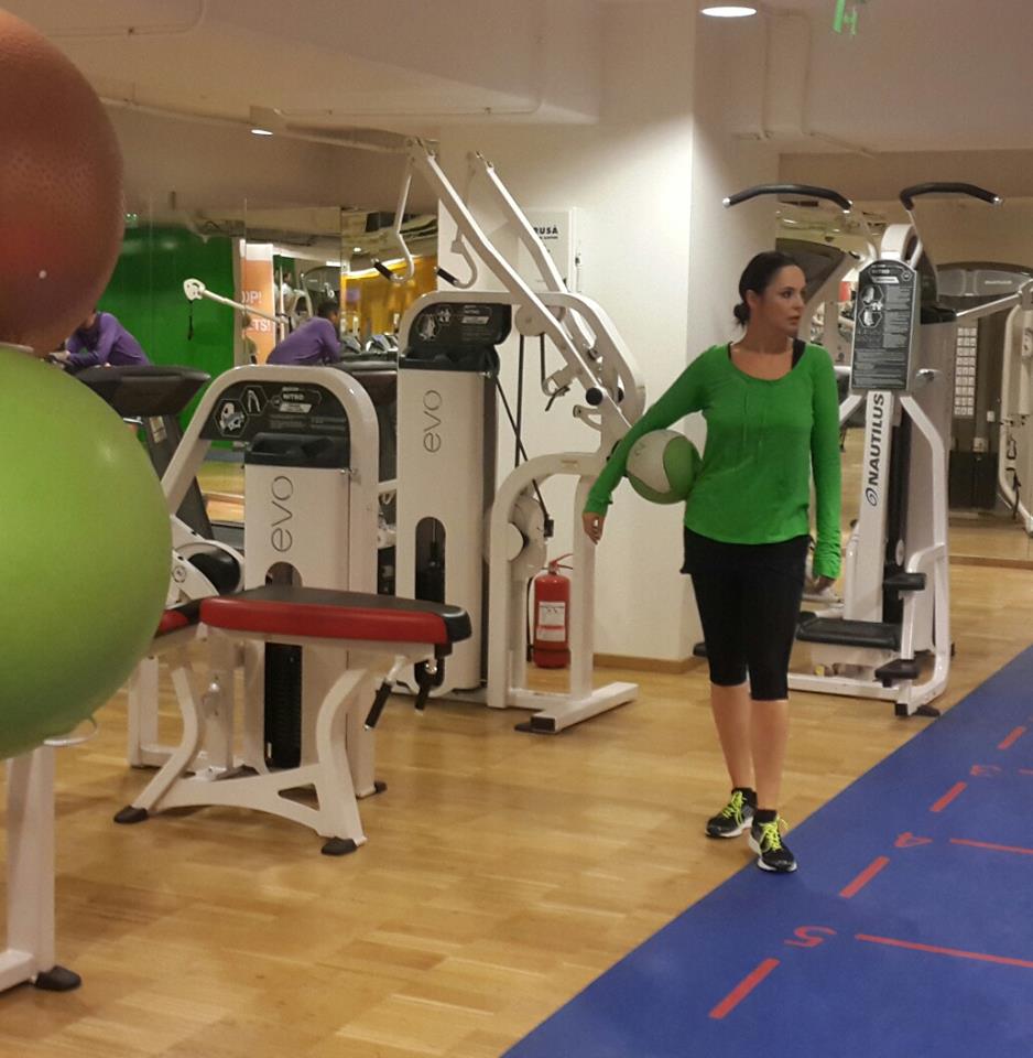 Andreea Marin a revenit la sala de sport, caci vrea sa arate impecabil pentru sotul ei
