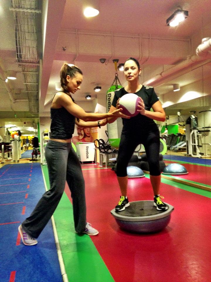 Andreea Marin merge la sala de doua ori pe saptamana, cel putin sursa: Facebook