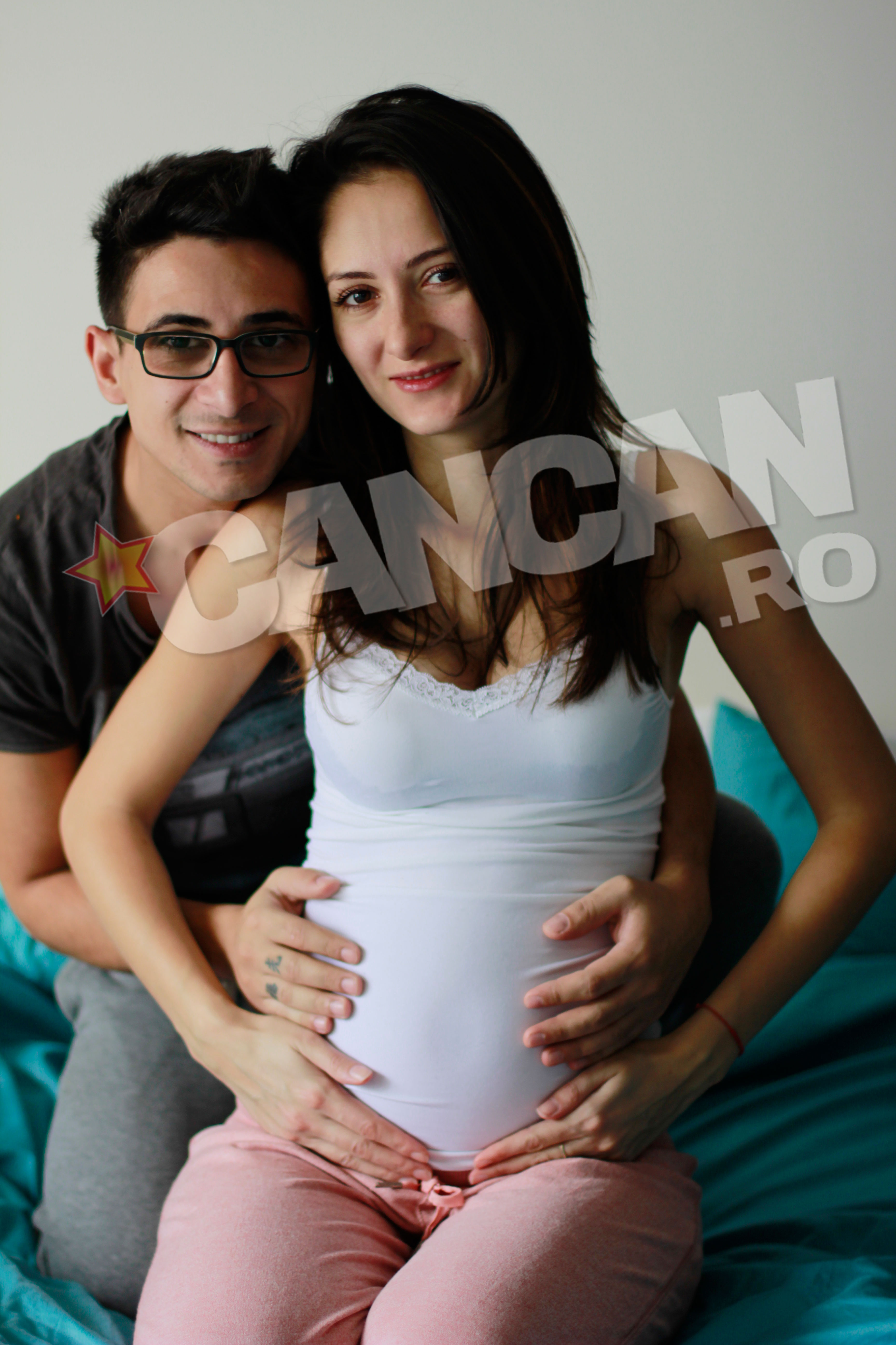 Cristina este gravida in patru luni