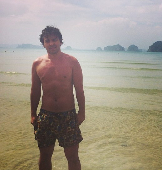 Razvan Munteaniu are un trup la care multe domnisoare ravnesc, insa e numai al Deliei Matache