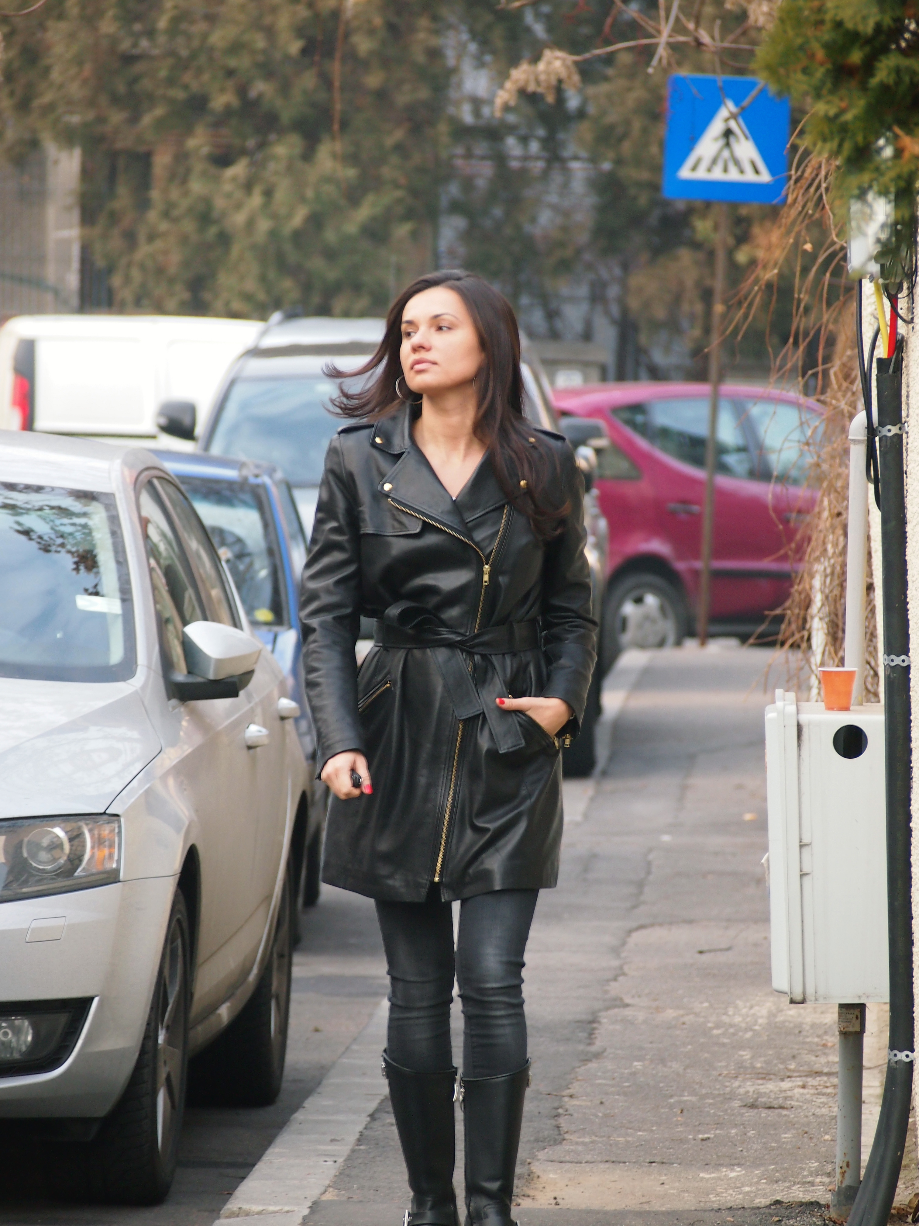 Mirela Stelea a avut curaj sa iasa pe strada nemachiata