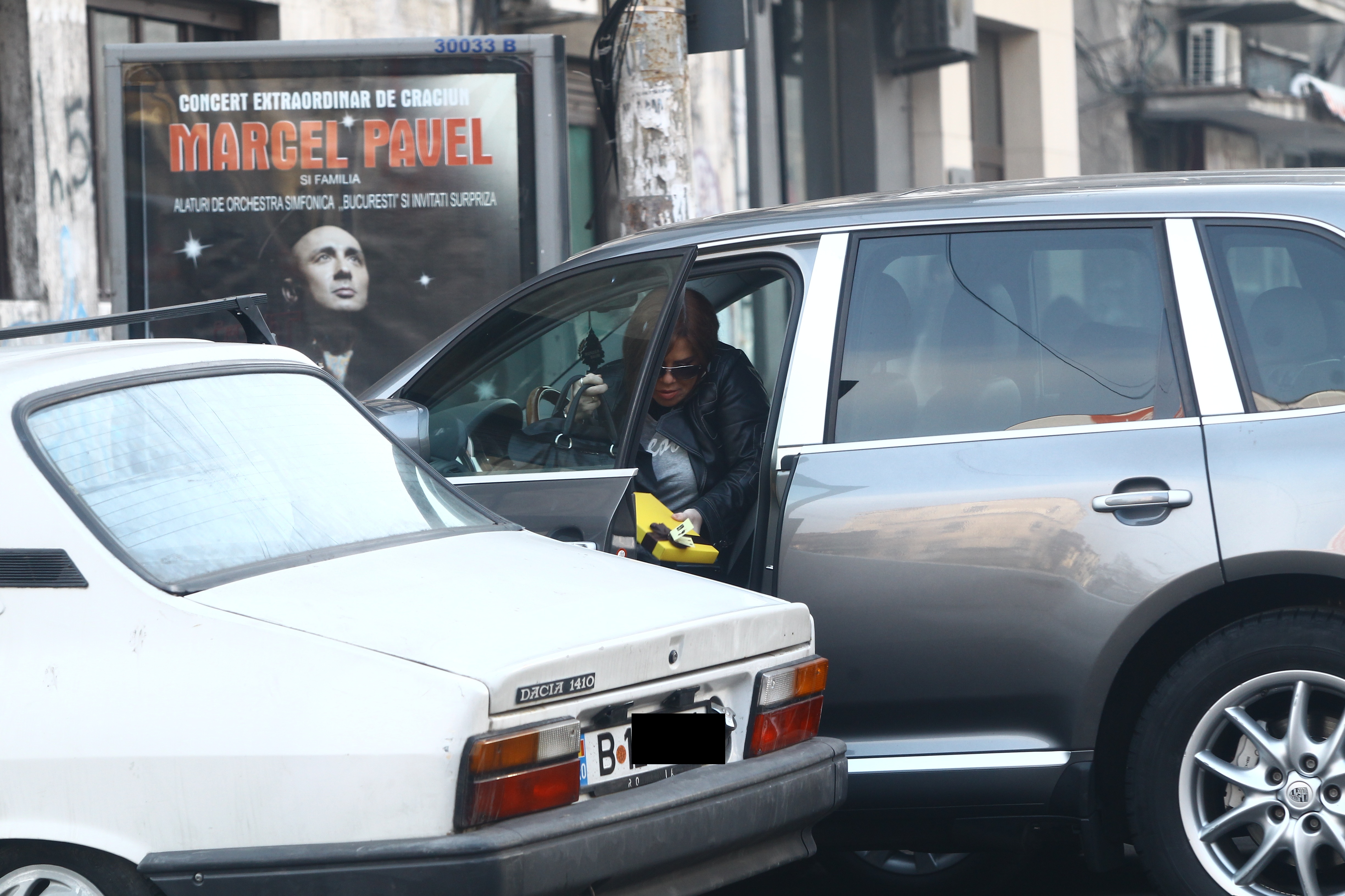 Luminita Anghel si-a parcat masina in zona Piata Romana si a plecat sa onoreze o intalnire