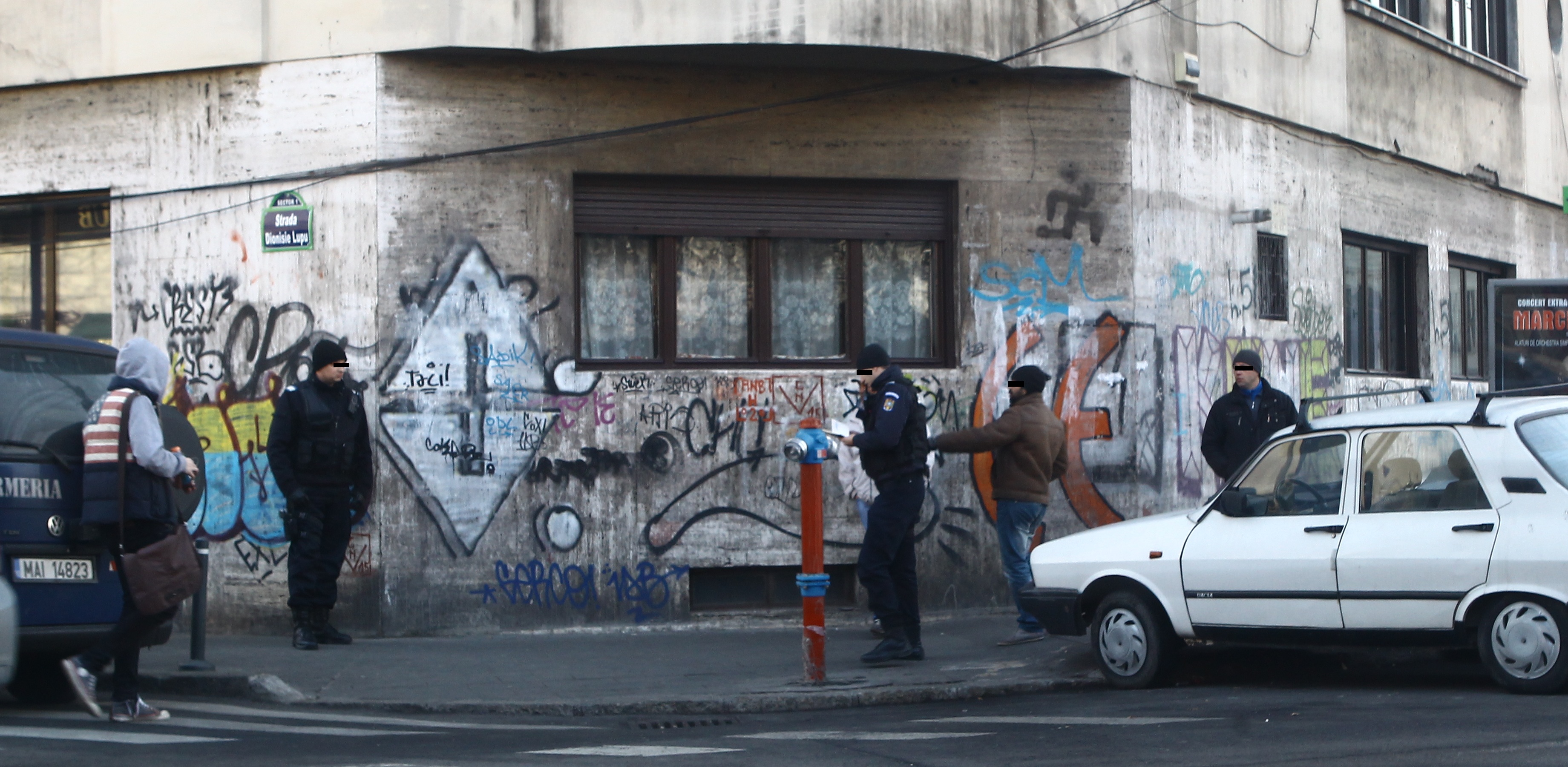 Jandarmii i-au amendat pe parcagii