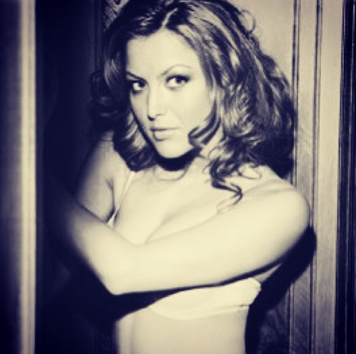 Elena Gheorghe a realizat o sedinta foto inedita