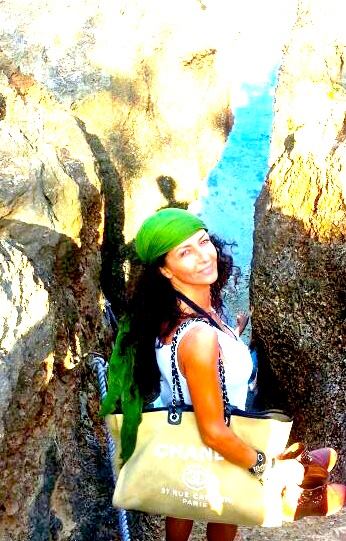 Mihaela Radulescu radiaaza de fericire in preajma lui Dani Otil