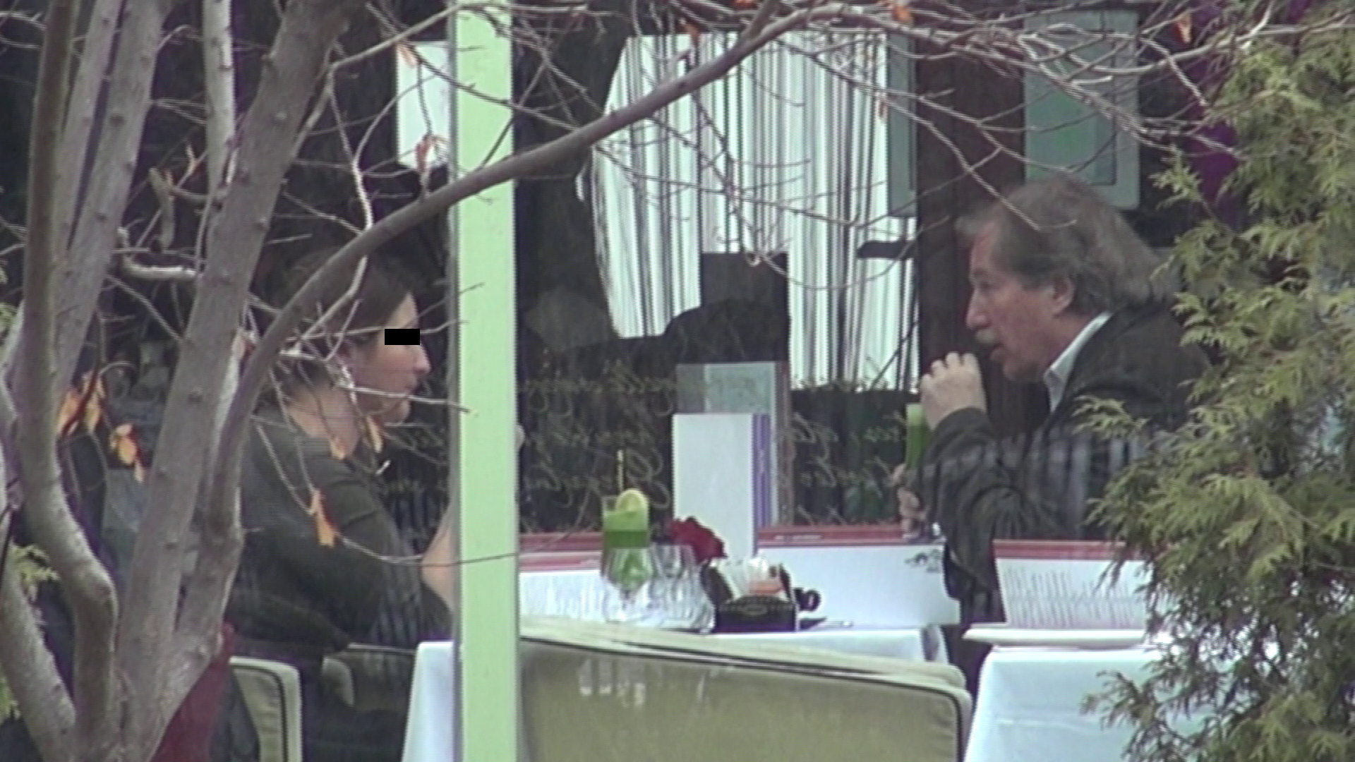 Tino Furtuna si insotitoarea lui si-au comandat acelasi tip de cocktail