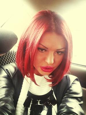 Ana Maria Mocanu si-a surprins fanii cu un nou look