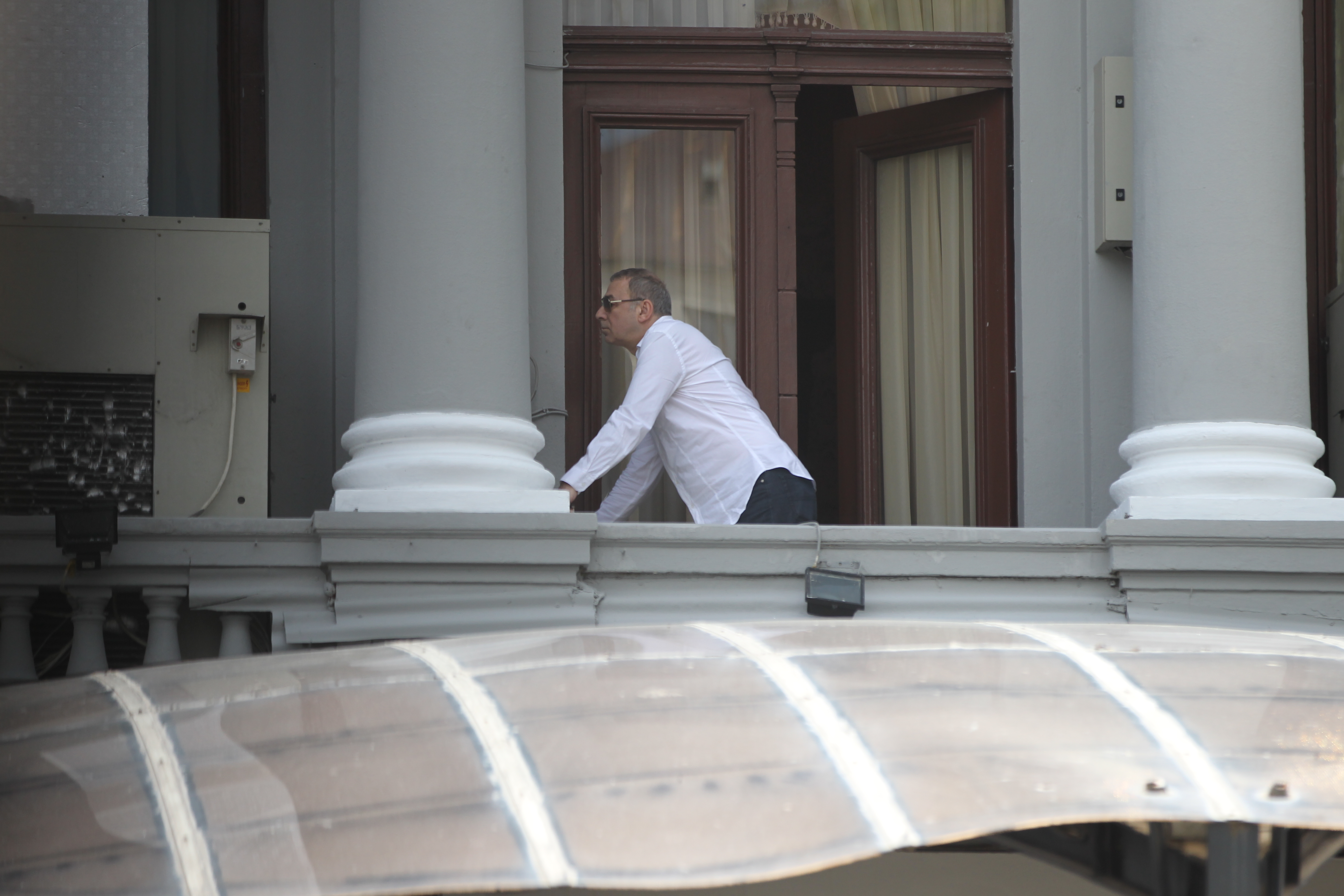 Nelu Muresan sufera de dubla hernie de disc