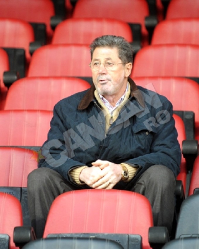 Cornel Dinu va reveni in iarba si se va implica mult mai mult la Dinamo