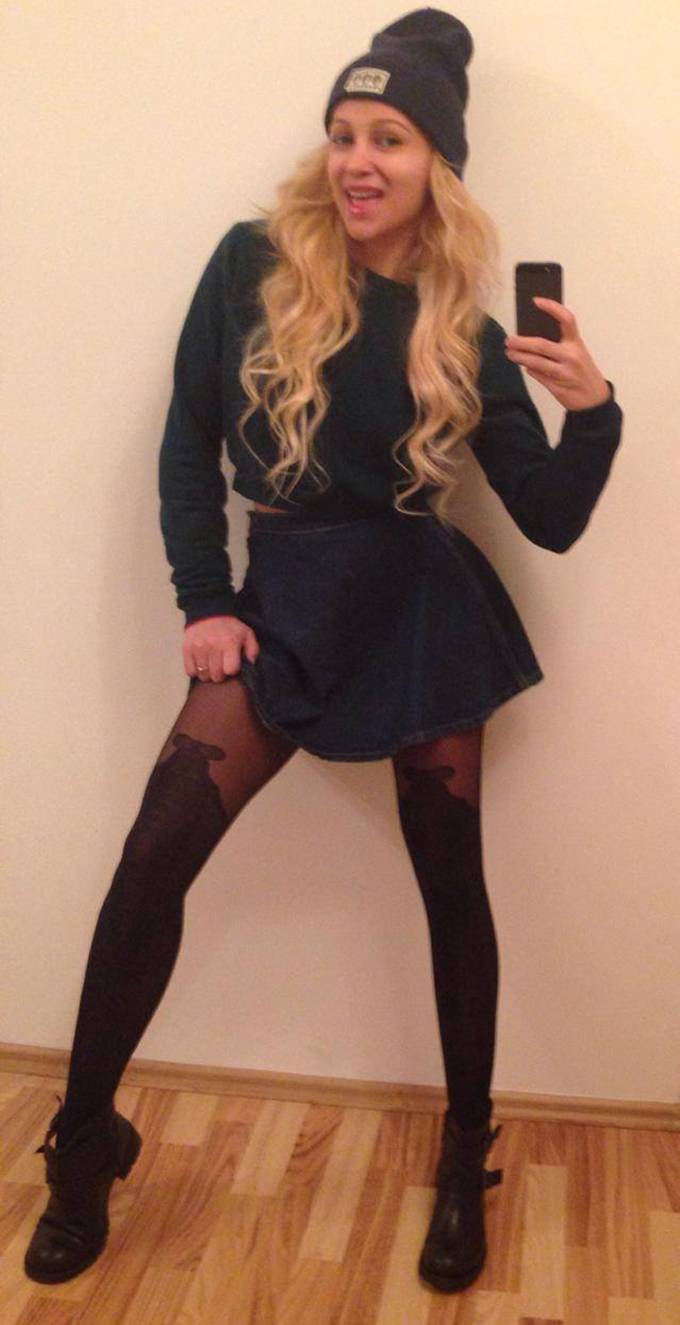 Lora incinge imaginatia fanilor ei