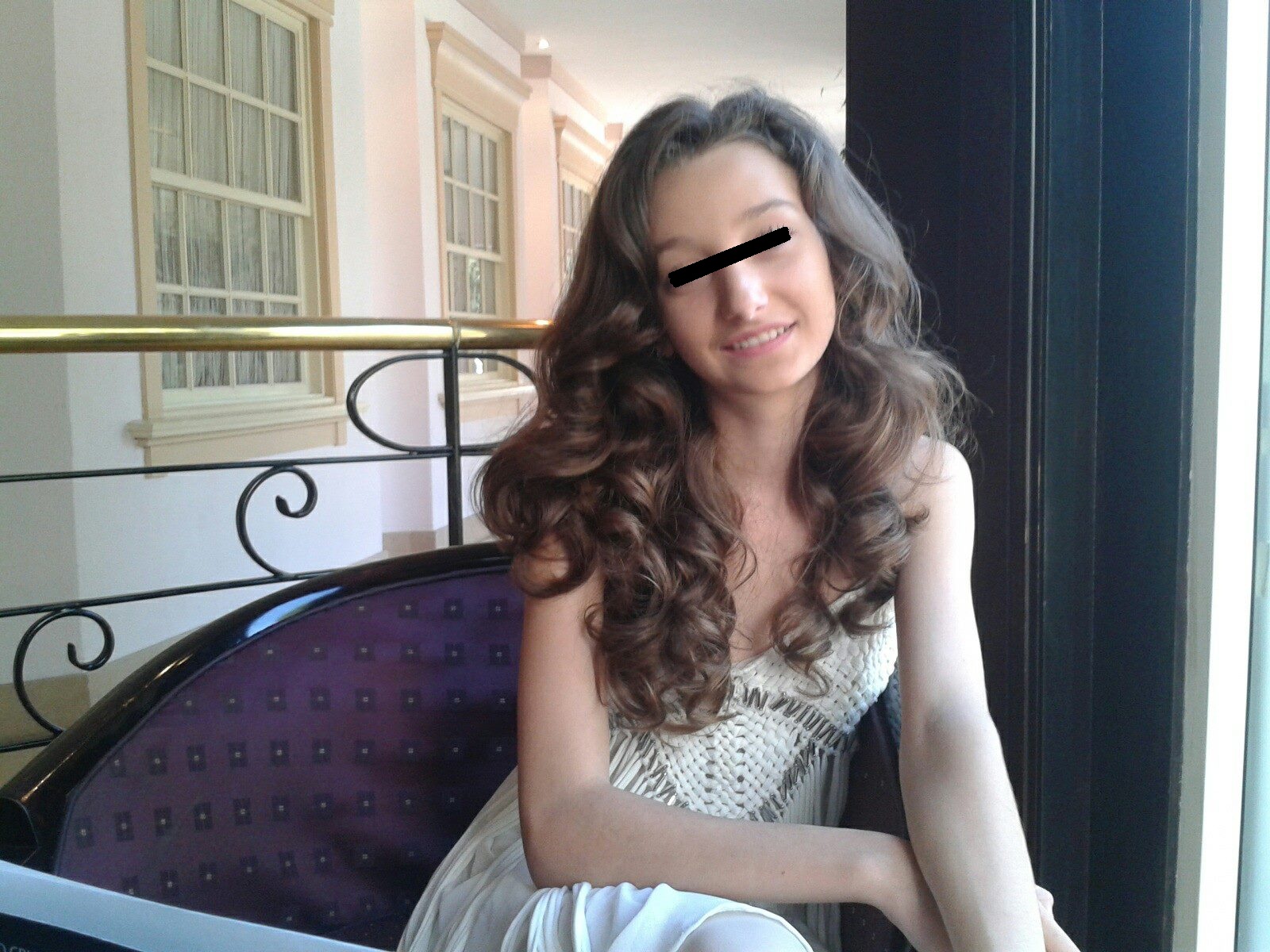 Daria Crisan este acum o domnisoara in adevaratul sens al cuvantului sursa: arhiva personala