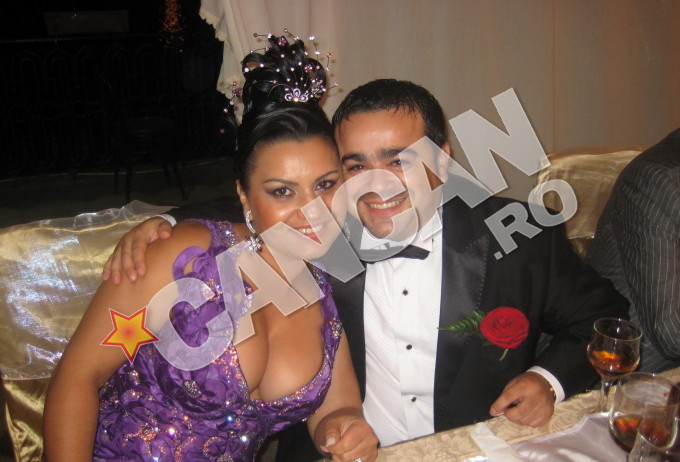 Adi Minune si sotia sa sunt nasii lui Salam