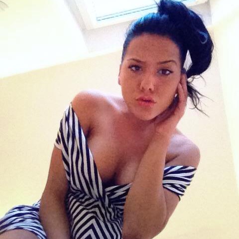 Adriana este o femeie foarte atragatoare sursa: arhiva personala