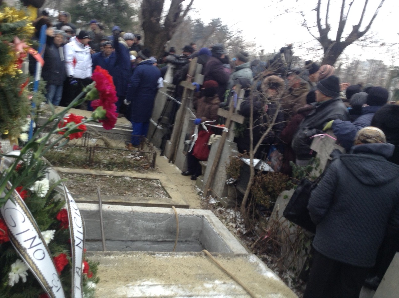 Adrian Iovan a fost ingropat langa parintii lui