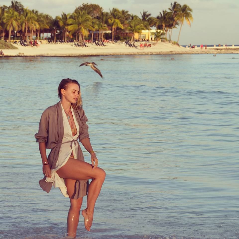 Jojo in vacanta, de parte de frigul din Romania