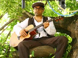 Mihai Margineanu a fost blocat timp de 25 de ore in nameti