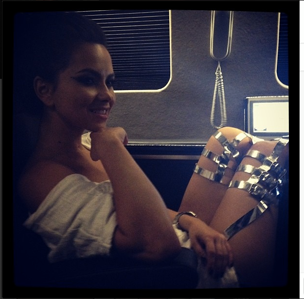 Aestea sunt sandalele despre care blogger-ii au spus ca sunt copiate