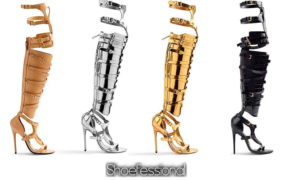 Acestea sunt sandalele originale, ce-i apartin designer-ului Tom Ford