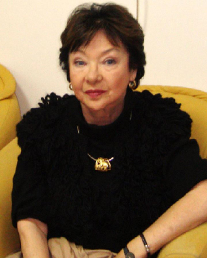 Elena Caragiu a promis ca ii va ridica o casa memoriala sotului ei