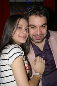 Betty a sarit in apararea tatalui ei, atunci cand presa l-a acuzat ca se drogheaza