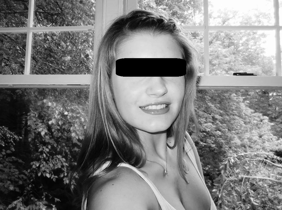 Tanara Grace s-a transformat intr-o domnisoara care intorace toate privirile