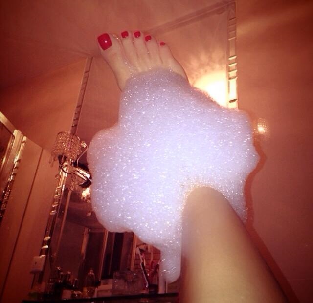 Pe 31 decembrie, Bianca s-a pozat in cada, iar schimbarea este la fel de evidenta