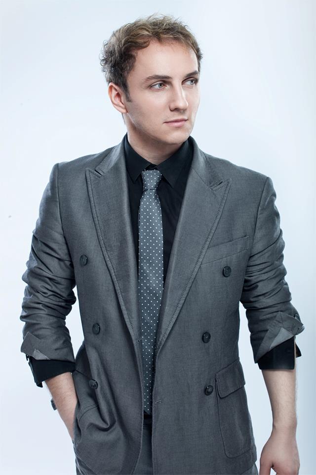 Artistul a cantat in peste 25 de tari